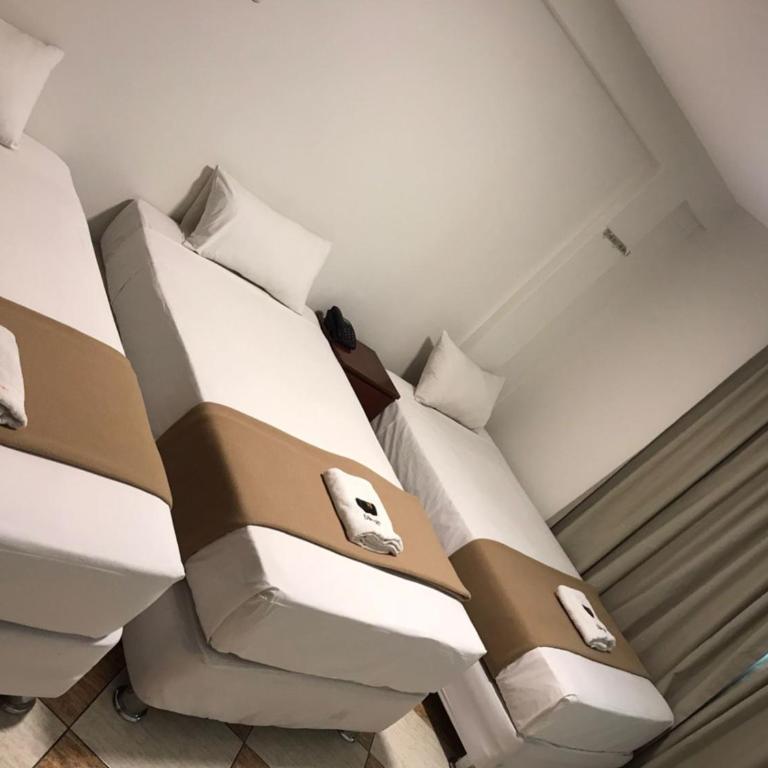 Hotel Mega - Triple Room - 4