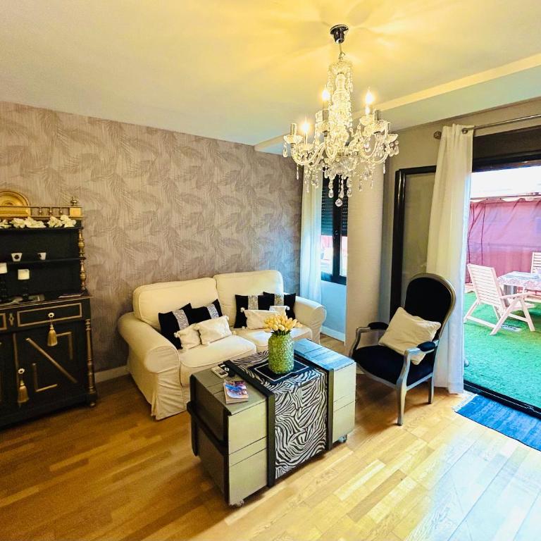 VIP ROOMS Toledo - PARKING GRATIS - 2 HABITACIONES - Apartamento de 2 dormitorios - 3