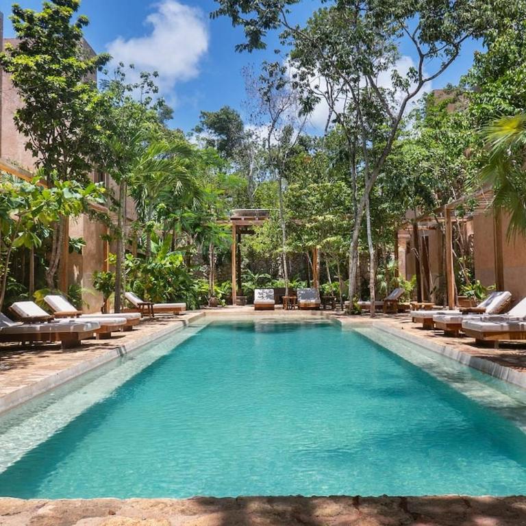 3BR Home in Gated Community with Private Rooftop Plunge Pool, Grill & Shared Pool - Villa - 20