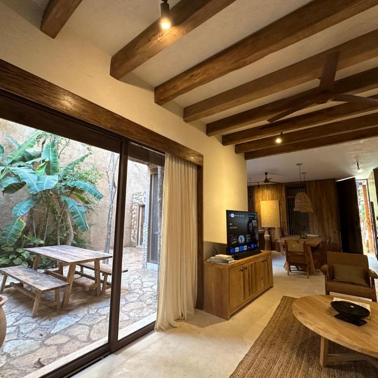 3BR Home in Gated Community with Private Rooftop Plunge Pool, Grill & Shared Pool - Villa - 27