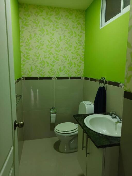 Centrico, lujoso y amplio dpto - Apartamento - 16