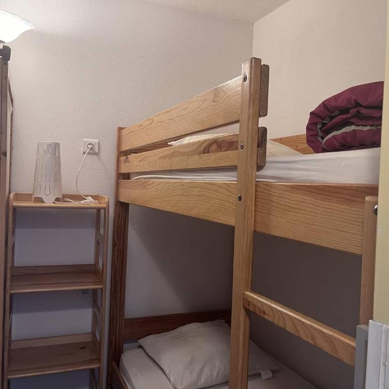 Appartement famille à Cauterets avec balcon, casier à ski, idéal pour 4 personnes - FR-1-812-36 - Appartement - 5