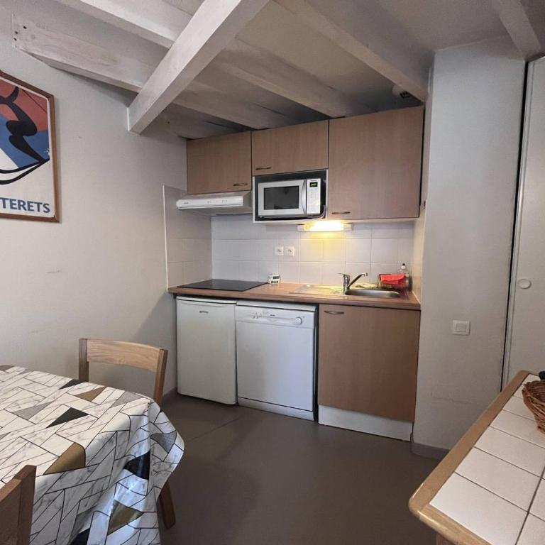 Appartement 2 chambres avec mezzanine, au cœur de Cauterets - FR-1-812-22 - Apartment - 4