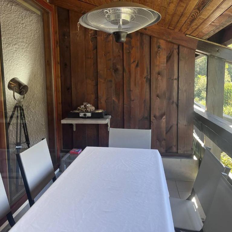 Appartement pour 5 personnes avec vue sur montagnes et village, à Cauterets, proche télécabines - FR-1-812-63 - Appartement - 2
