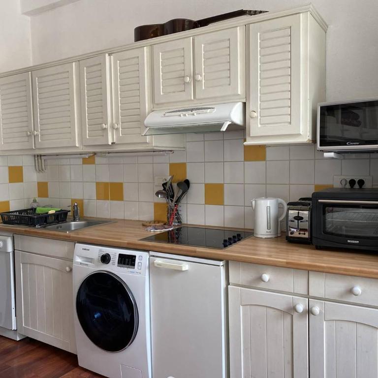 Studio à Cauterets pour 4, idéalement situé - FR-1-812-85 - Appartamento - 2
