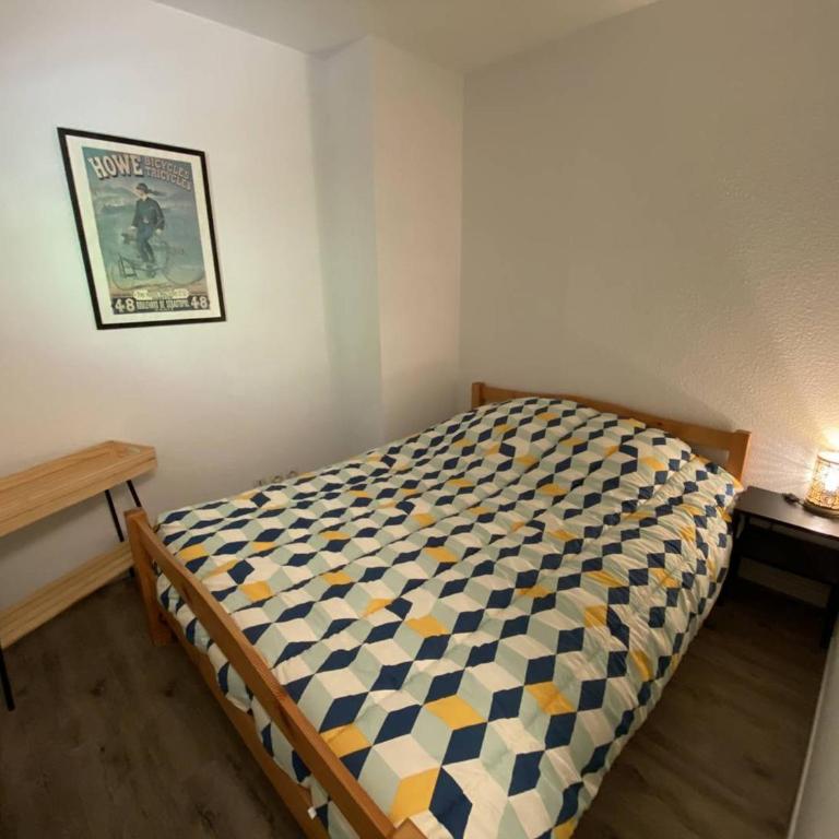 Appartement avec terrasse et parking, 2 chambres, au cœur des montagnes - FR-1-812-90 - Apartment - 2