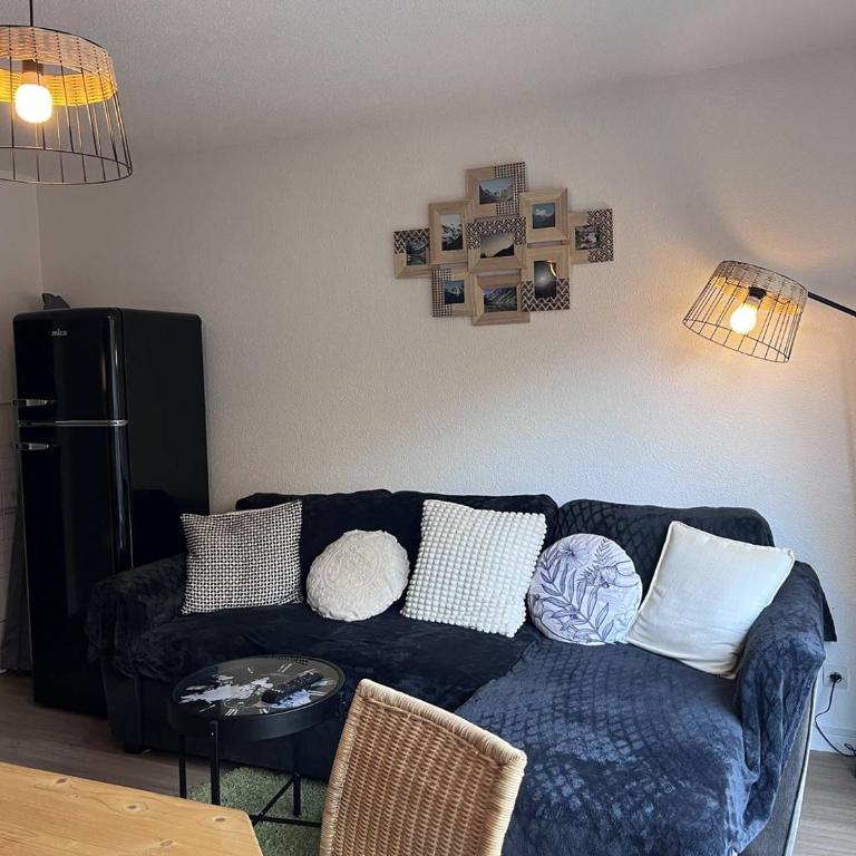 Appartement avec terrasse et parking, 2 chambres, au cœur des montagnes - FR-1-812-90 - Apartment - 4