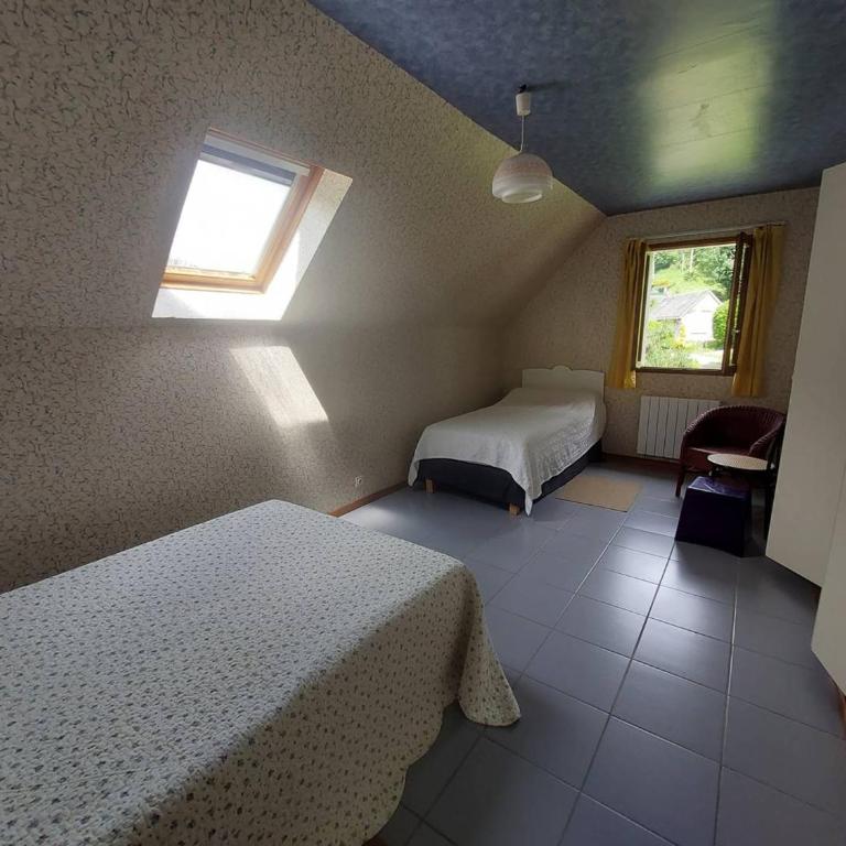Maison spacieuse à Cauterets : 4 chambres, garage, sans animaux - FR-1-812-102 - Maison de Vacances - 7