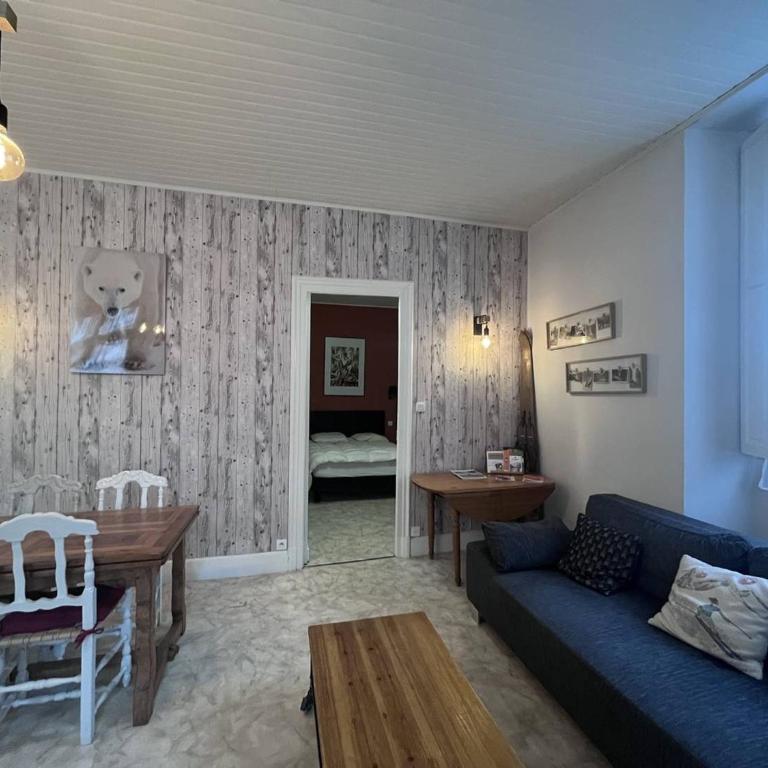 Appartement lumineux avec 2 ch. au cœur de Cauterets - FR-1-812-70 - Apartment - 6