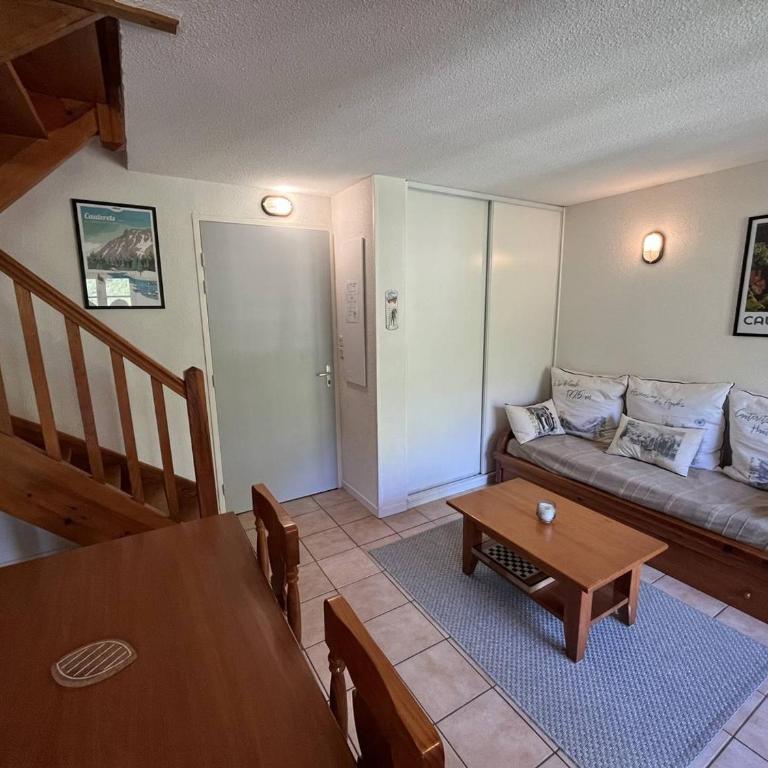 Charmant Chalet pour 4 à Cauterets avec Balcon et Bienvenue offerte - FR-1-812-98 - Appartamento - 1