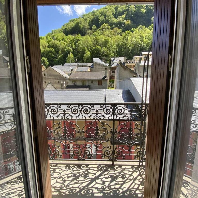 Studio central avec balcon et parking à Cauterets - FR-1-812-117 - Appartamento - 6