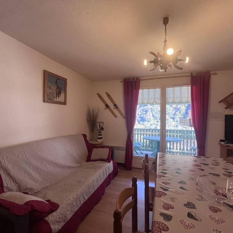 Appartement duplex à Cauterets avec parking et animaux admis - FR-1-812-118 - Apartment - 1