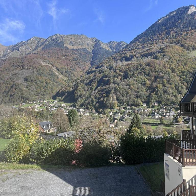 Appartement duplex à Cauterets avec parking et animaux admis - FR-1-812-118 - Apartment - 8