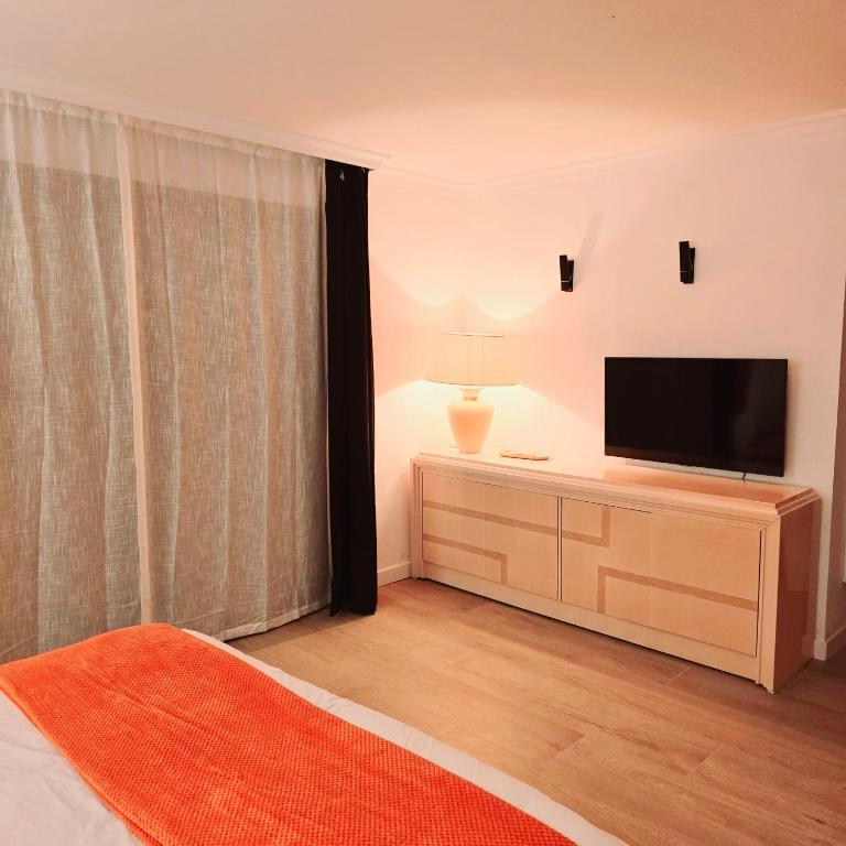 The Mansion - Palma Mallorca - Son vida Golf Area - Habitación Deluxe con 2 camas grandes - 18