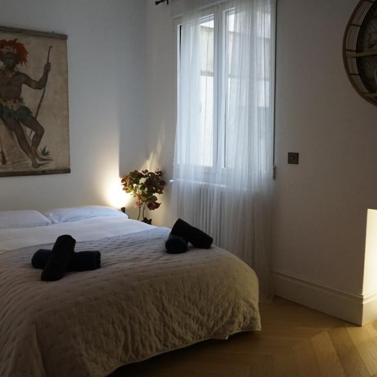 Luxury apartment in Gran Vía - Three-Bedroom Apartment - 11