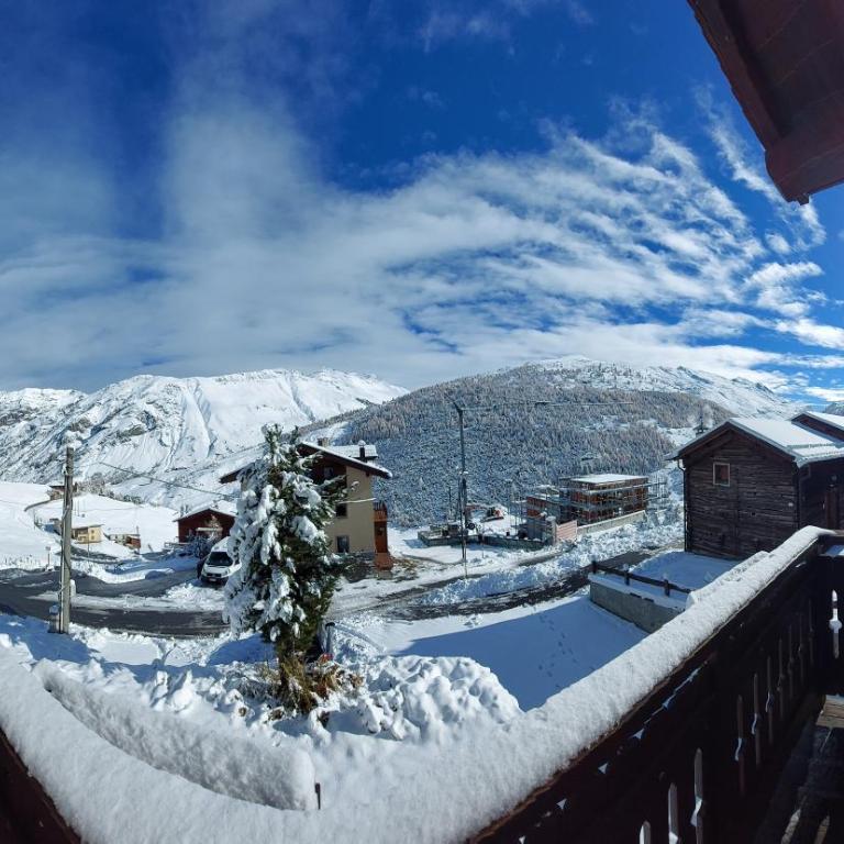 Chalet Baita Zelda - Appartamento con Vista e Balcone - 11