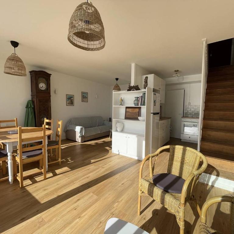 Appartement BELLE VUE MER sur la baie de Trestraou à PERROS-GUIREC - Réf 913 - Apartment mit 2 Schlafzimmern und Meerblick - 23