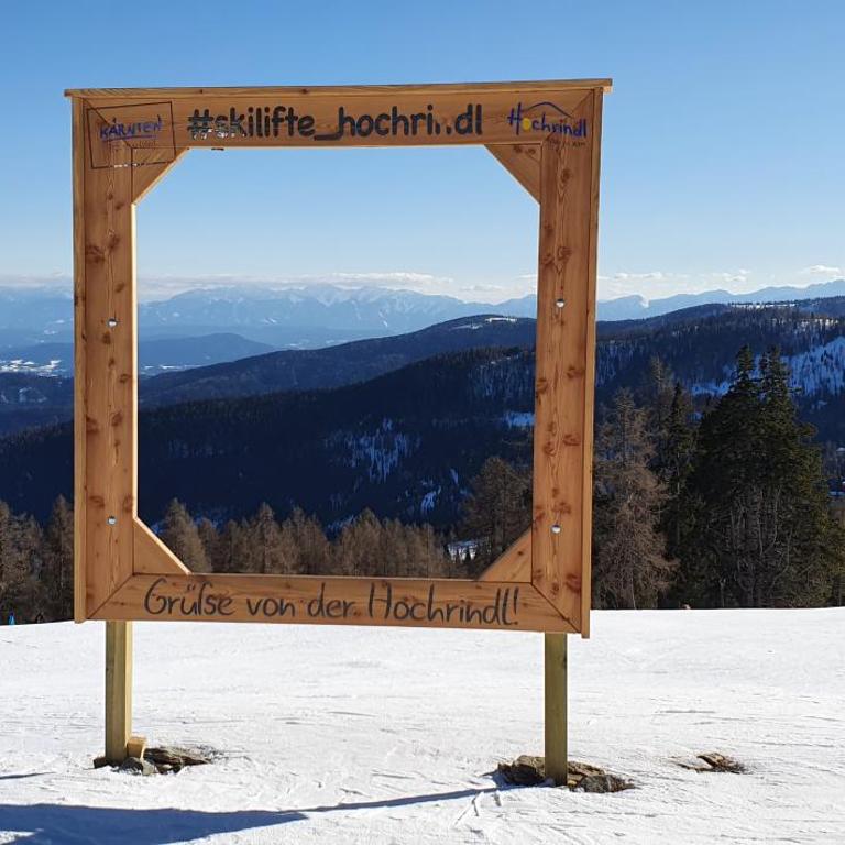 Chalet Alpl - Ferienwohnung Waldblick mit Sauna, Kamin & Whirlwanne - Apartment mit 2 Schlafzimmern - 32