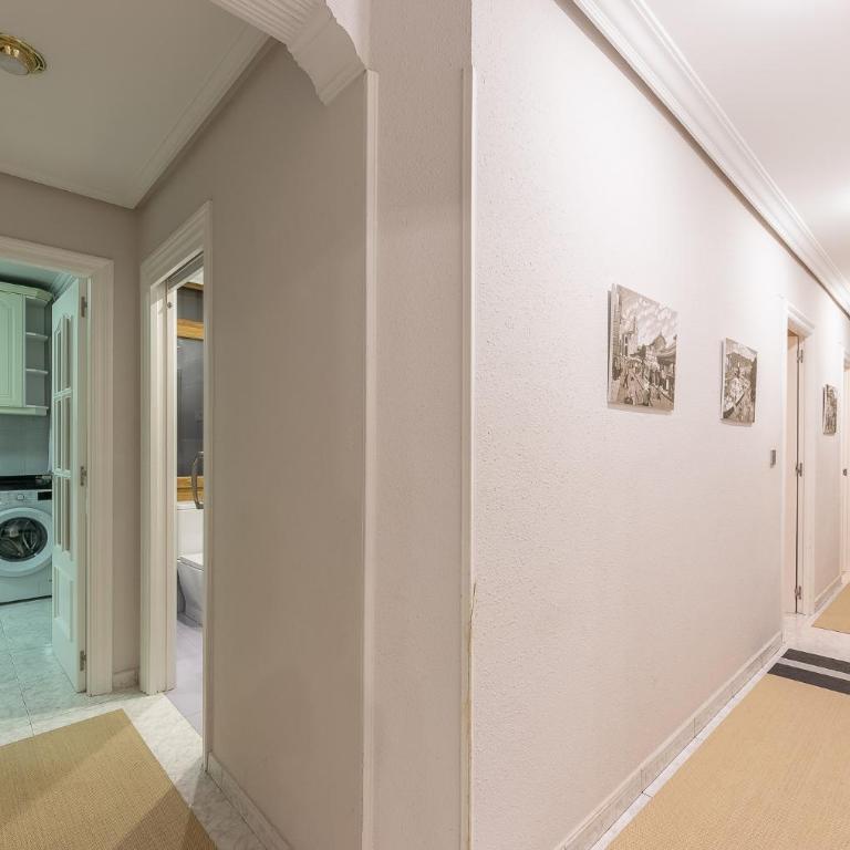 Apartamento en el mismo corazón del Casco Viejo - Three-Bedroom Apartment - 29