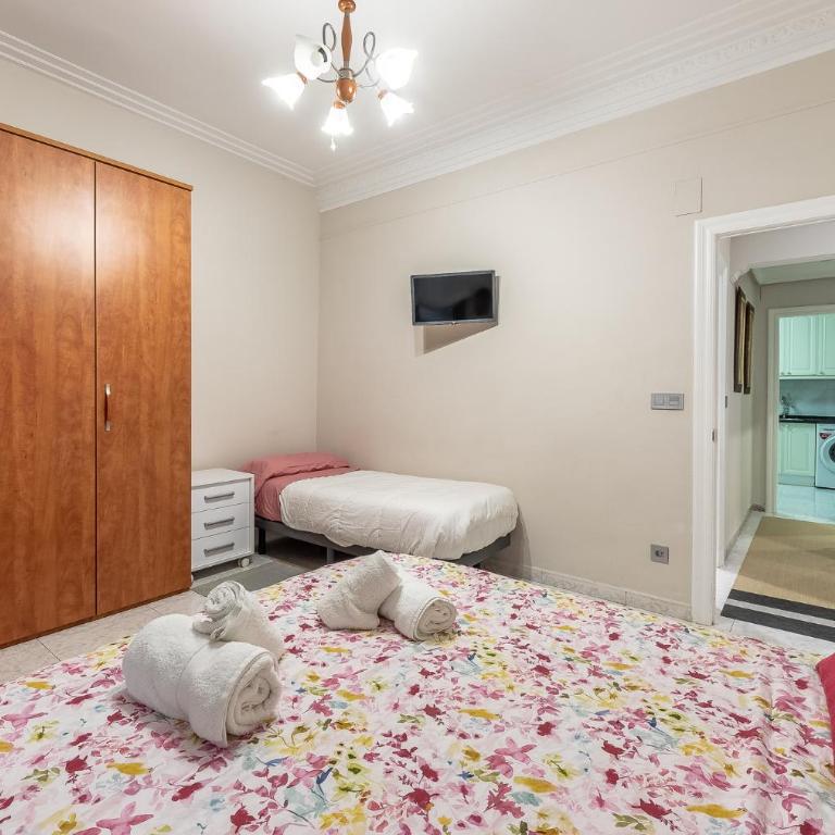 Apartamento en el mismo corazón del Casco Viejo - Three-Bedroom Apartment - 7