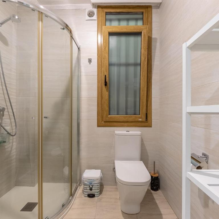 Apartamento en el mismo corazón del Casco Viejo - Three-Bedroom Apartment - 20