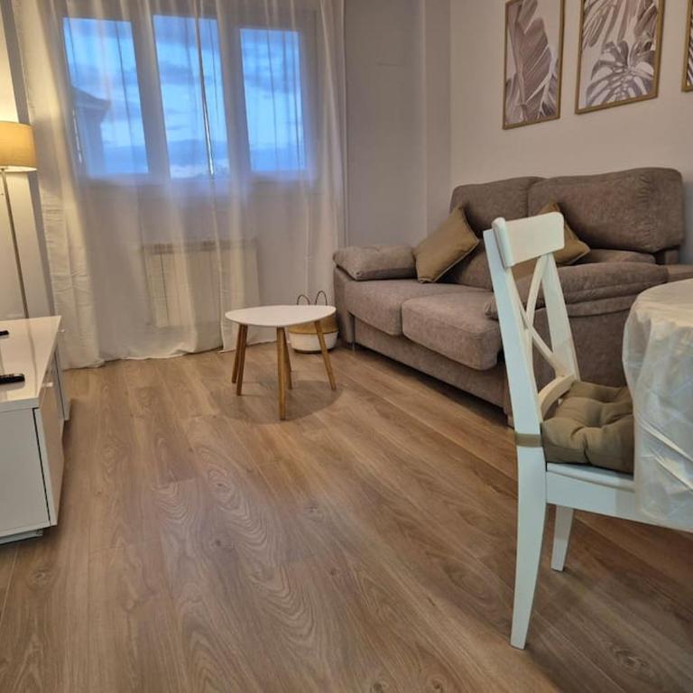 650A Apartamento acogedor con garaje by R2R Consulting - Apartamento de 2 dormitorios - 20