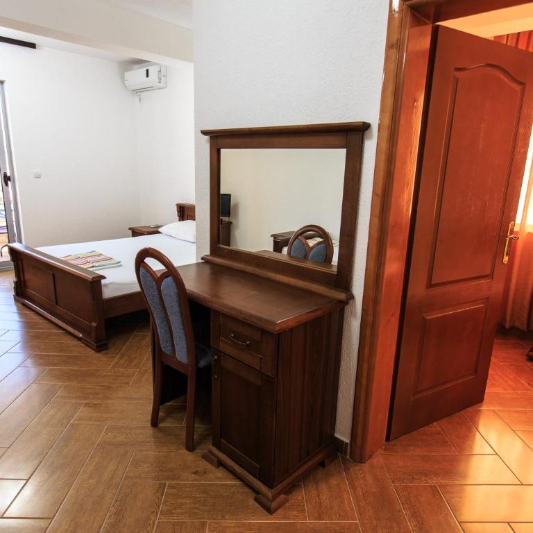 Apartmani Sejla - One-Bedroom Apartment with Balcony - 4