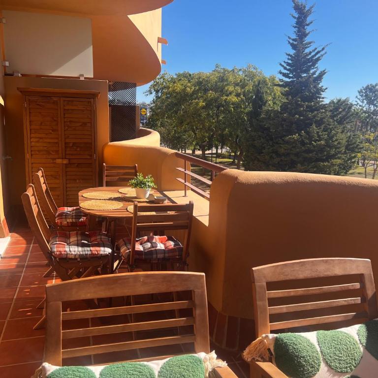 La Cala 2 Bedroom Apt with Sea View and Pool View - Apartamento - 25