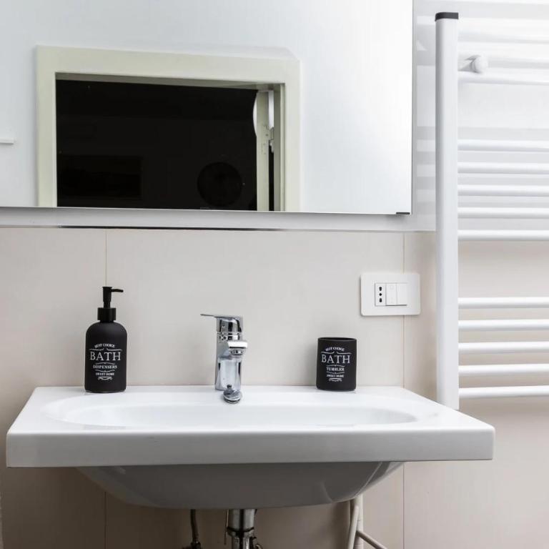 Chicca Dimora - One-Bedroom Apartment - 13