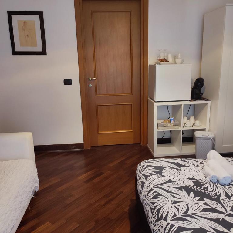Leonardo Rome Holidays - King Room with Balcony - 5