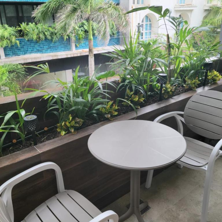 Acogedor Condo a metros de la 5ta Avenida - Apartamento de 1 dormitorio - 45
