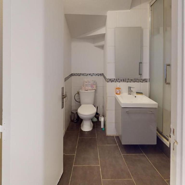 F3 - Rue Casimir Delavigne - Appartement 2 Chambres - 4