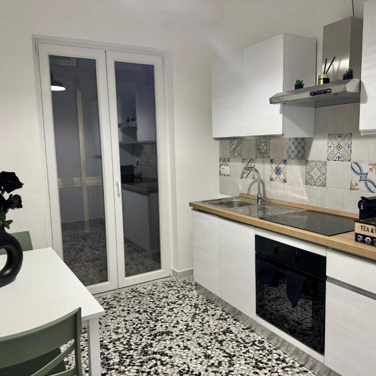 Black Angel Oak Apartment - Appartamento con 2 Camere da Letto e con Vista - 6