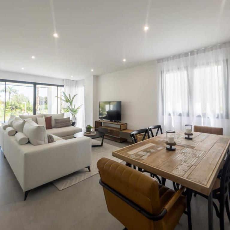 Mirador Estepona Hills Luxury Resort Estepona Hills Gym Pools Restaurants - Apartment - 25