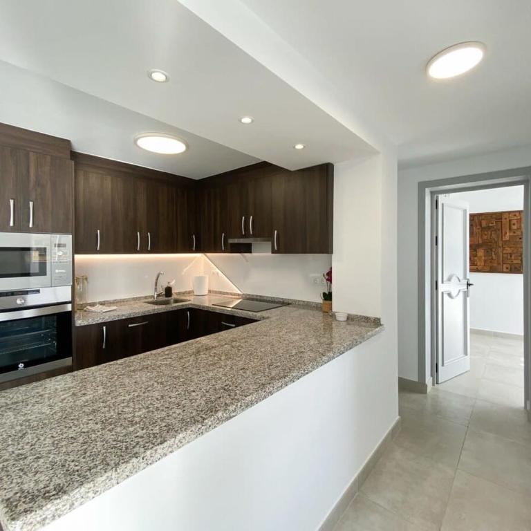Pablo Casals Marbella Penthouse Sea Views Bbq - Apartamento - 18