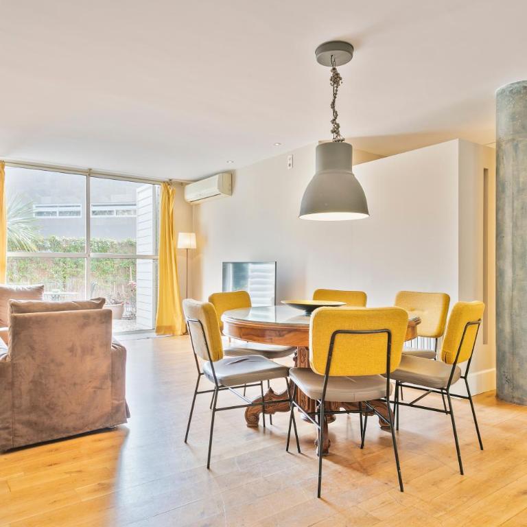 Alcam Olimpic - Three-Bedroom Apartment - 1