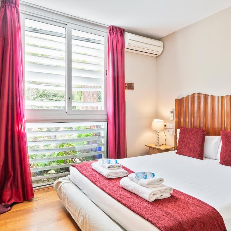 Alcam Olimpic - Three-Bedroom Apartment - 11