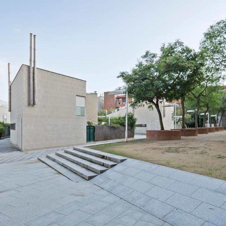 Alcam Olimpic - Three-Bedroom Apartment - 23