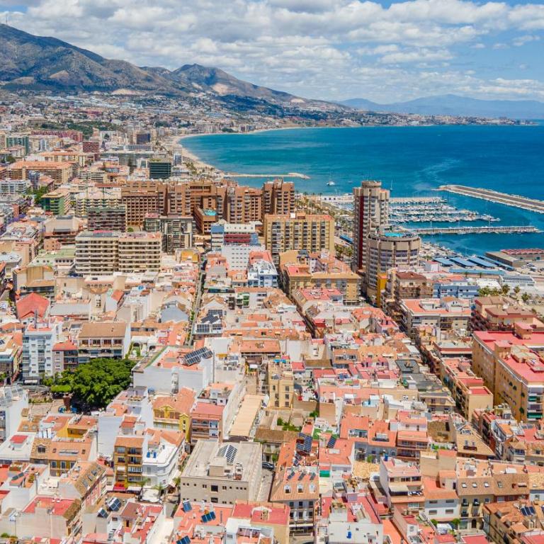 CentroBeach Apartment Fuengirola 250m from Beach - Two-Bedroom Apartment - 32