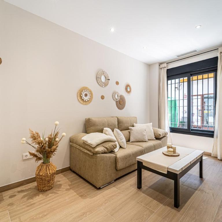 CentroBeach Apartment Fuengirola 250m from Beach - Two-Bedroom Apartment - 7