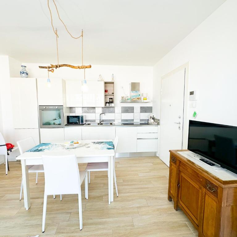 Piscina, Vicno al Mare - LE PALME - Appartamento con 2 Camere da Letto - 4