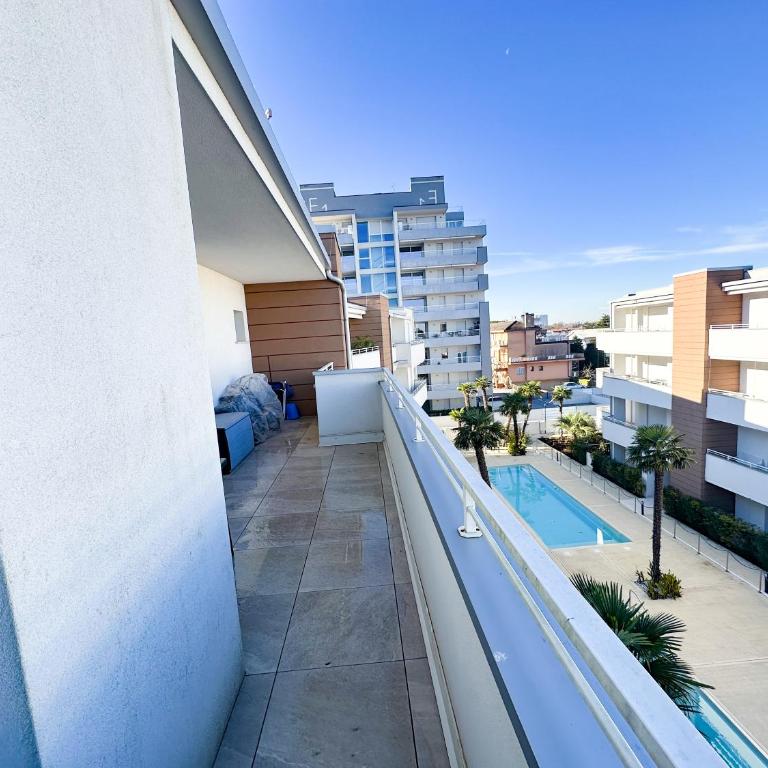 Piscina, Vicno al Mare - LE PALME - Appartamento con 2 Camere da Letto - 14