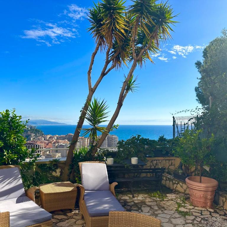 Appartement 3 chambres 130 m2 vue mer avec piscine Cap d'Ail Monaco - Appartement 3 Chambres - 40