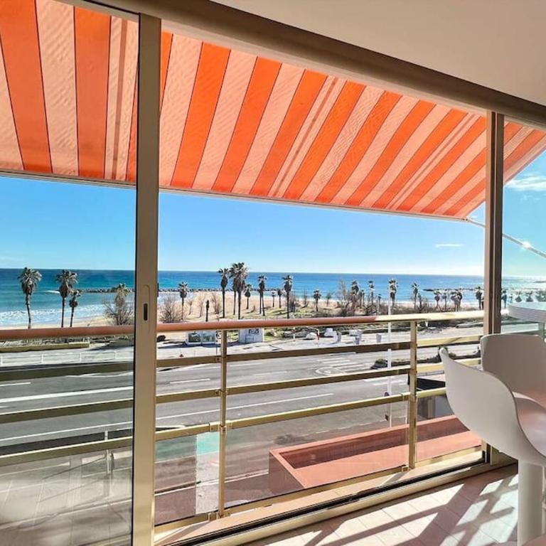 Studio spacieux, vue imprenable sur la mer - One-Bedroom Apartment - 6
