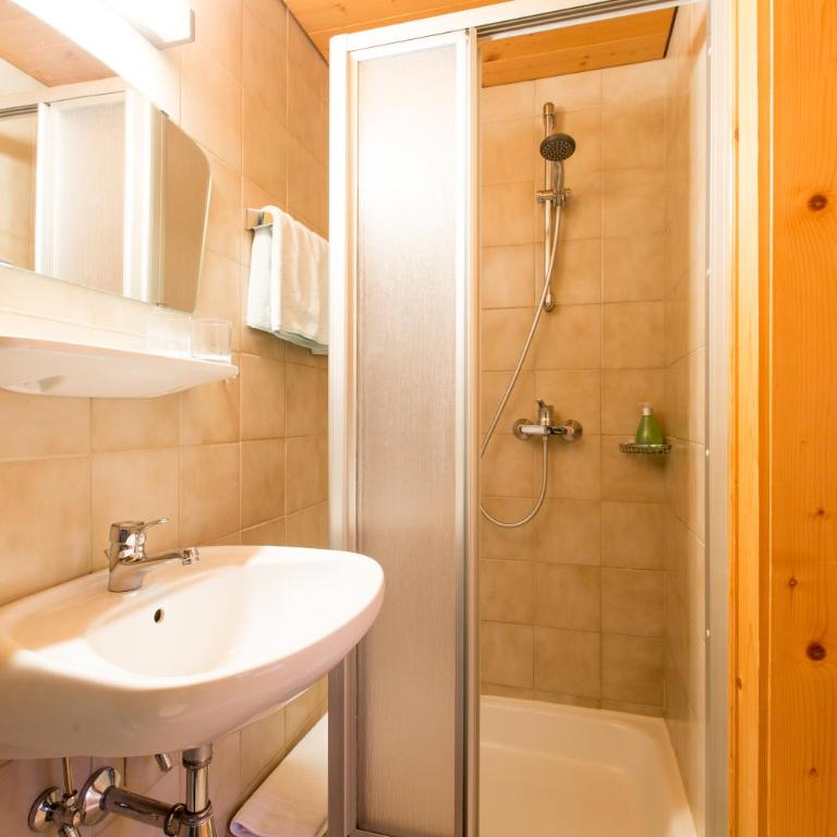 Apartment Wiesenhof - NATUR & WEITBLICK über Innsbruck - Ladestation für Elektroautos - Apartment mit 3 Schlafzimmern und Bergblick - 6