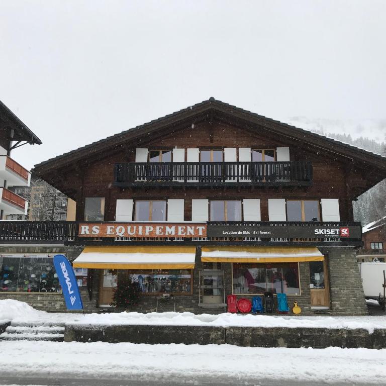 Chalet EVEREST - Apartment mit 2 Schlafzimmern mit Balkon und Terrasse - 52