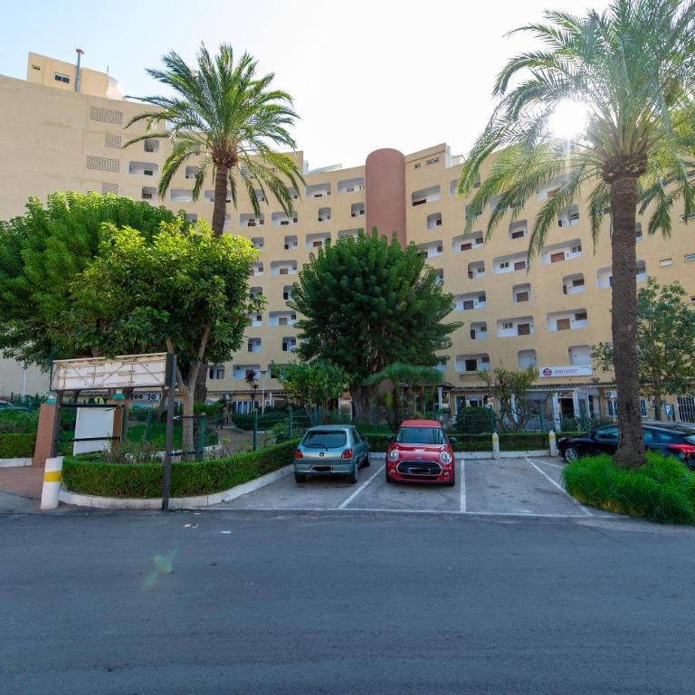 Moderno estudio y piscina a 50 metros de la playa - Apartamento de 1 dormitorio - 18