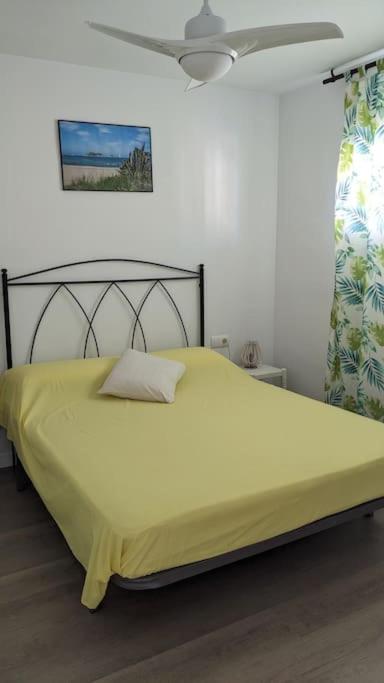 Cozy, sunny and close to the beach - One-Bedroom Apartment - 26