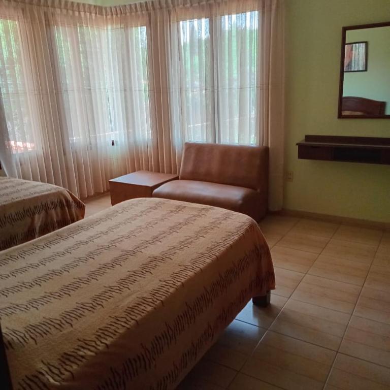 Departamento amoblado en segundo piso - Apartamento de 1 dormitorio - 10