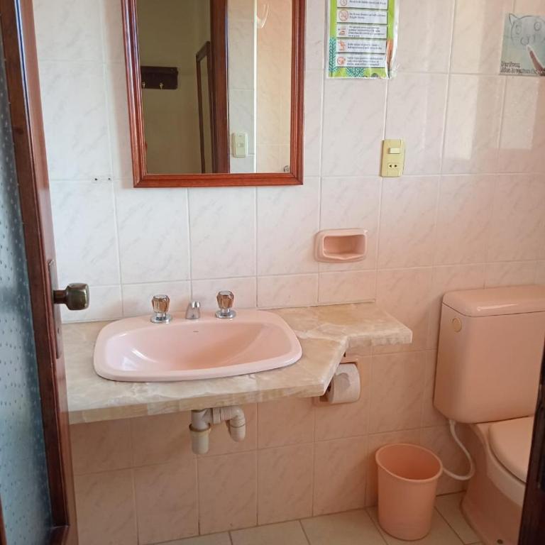 Departamento amoblado en segundo piso - Apartamento de 1 dormitorio - 13